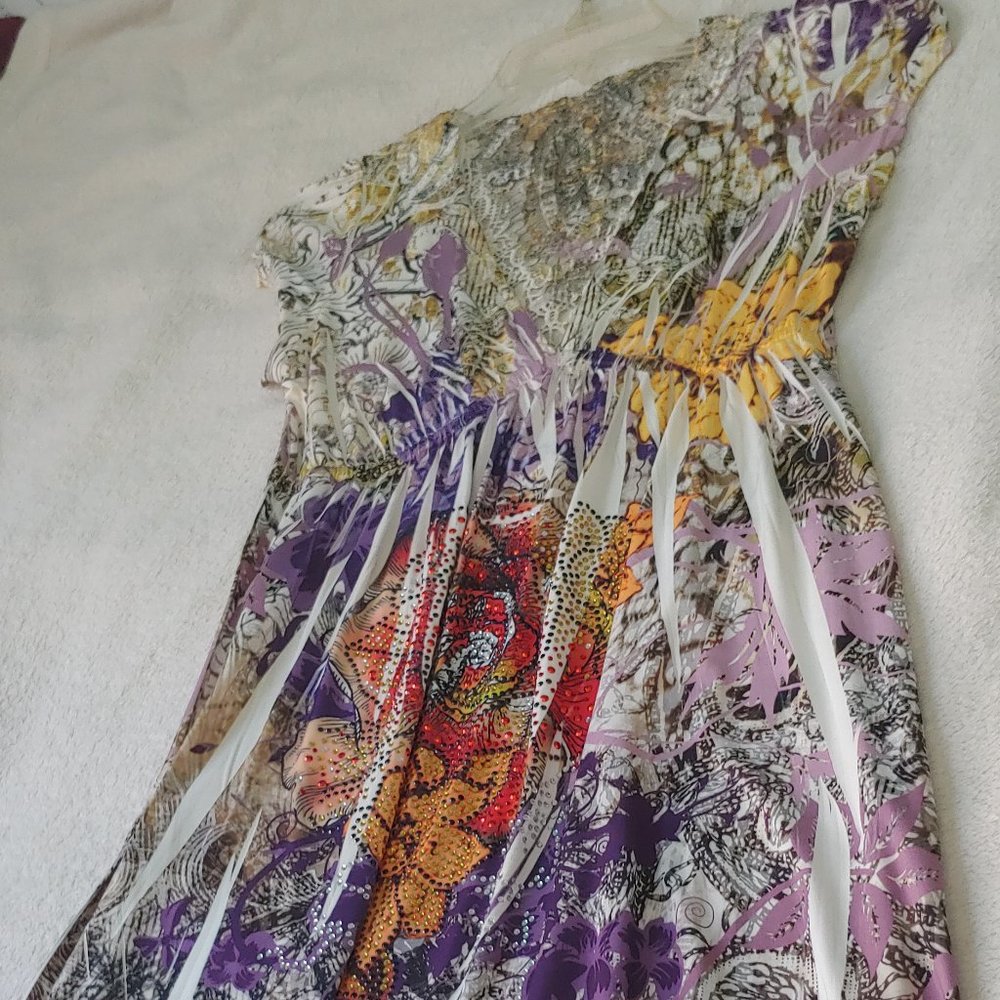 V-neck, lace cutout tattoo dress, size Medium